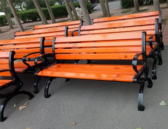 園林椅在濱州市組裝中