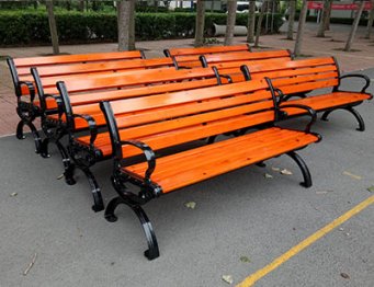 園林椅在濱州市組裝中